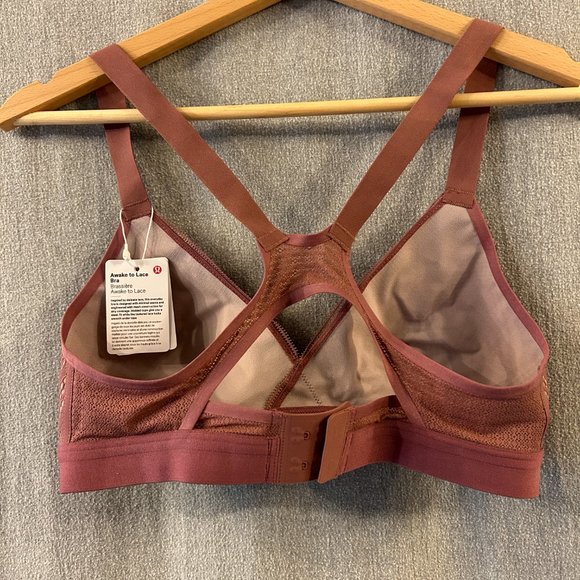 NWT Lululemon Awake to Lace Bra 32C - Picture 3 of 6